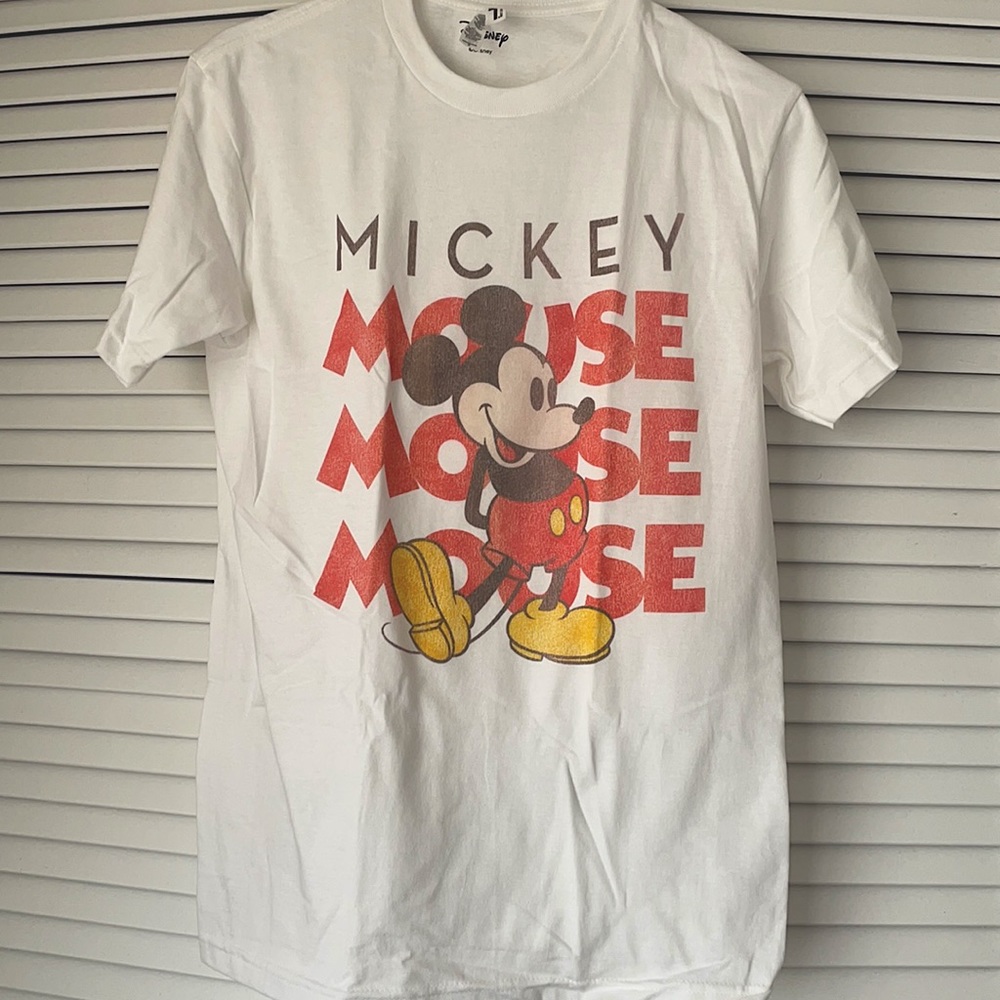 DISNEY CLASSIC MICKEY MOUSE T SHIRT